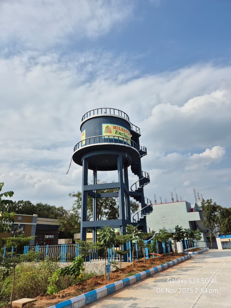 Milestone Enclave 4