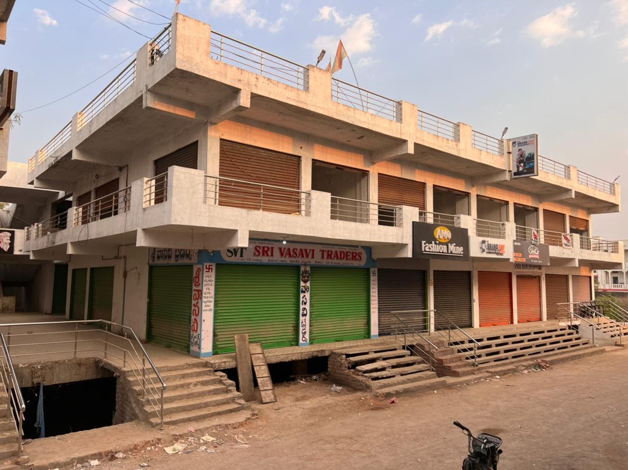 VR Multiplex &amp; Commercial Complex 2